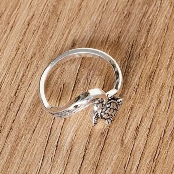 Sea Turtle and Ocean Wave Silver Tone Ring Size is Adjustable - Picture 3 of 13